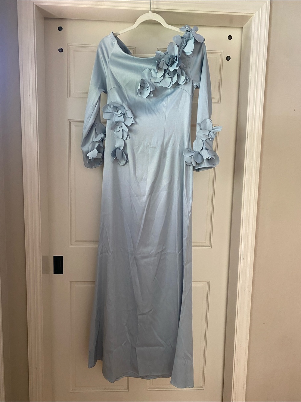 Elegant Blue Off Shoulder 3D Floral MOG MOB Mother of Bride/Groom Evening Gown